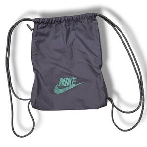 Nike Gray/purple Green Logo Drawstring Gym Bag Backpack W/ Inside Zipper Pocket